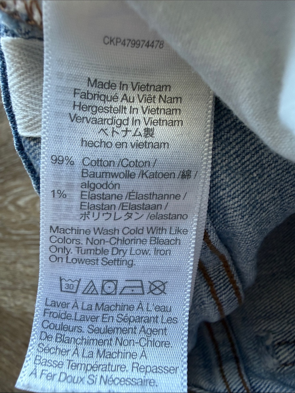 Madewell 90s Straight Jeans - Picture 6 of 8